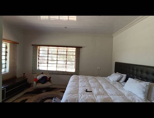 2 BEDROOM HOUSE FOR SALE IN VONGEUSOPARK